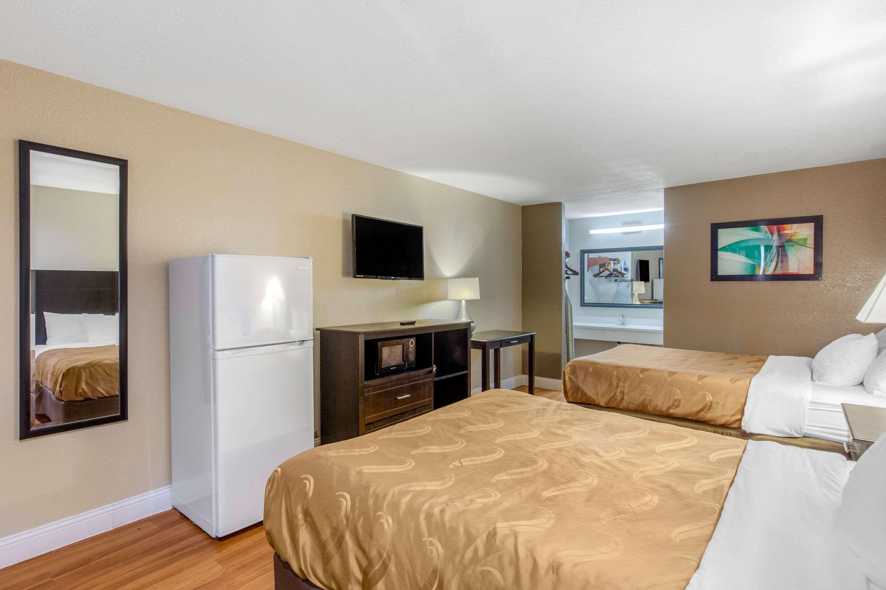 Quality Inn And Suites Port Arthur Nederland Екстериор снимка