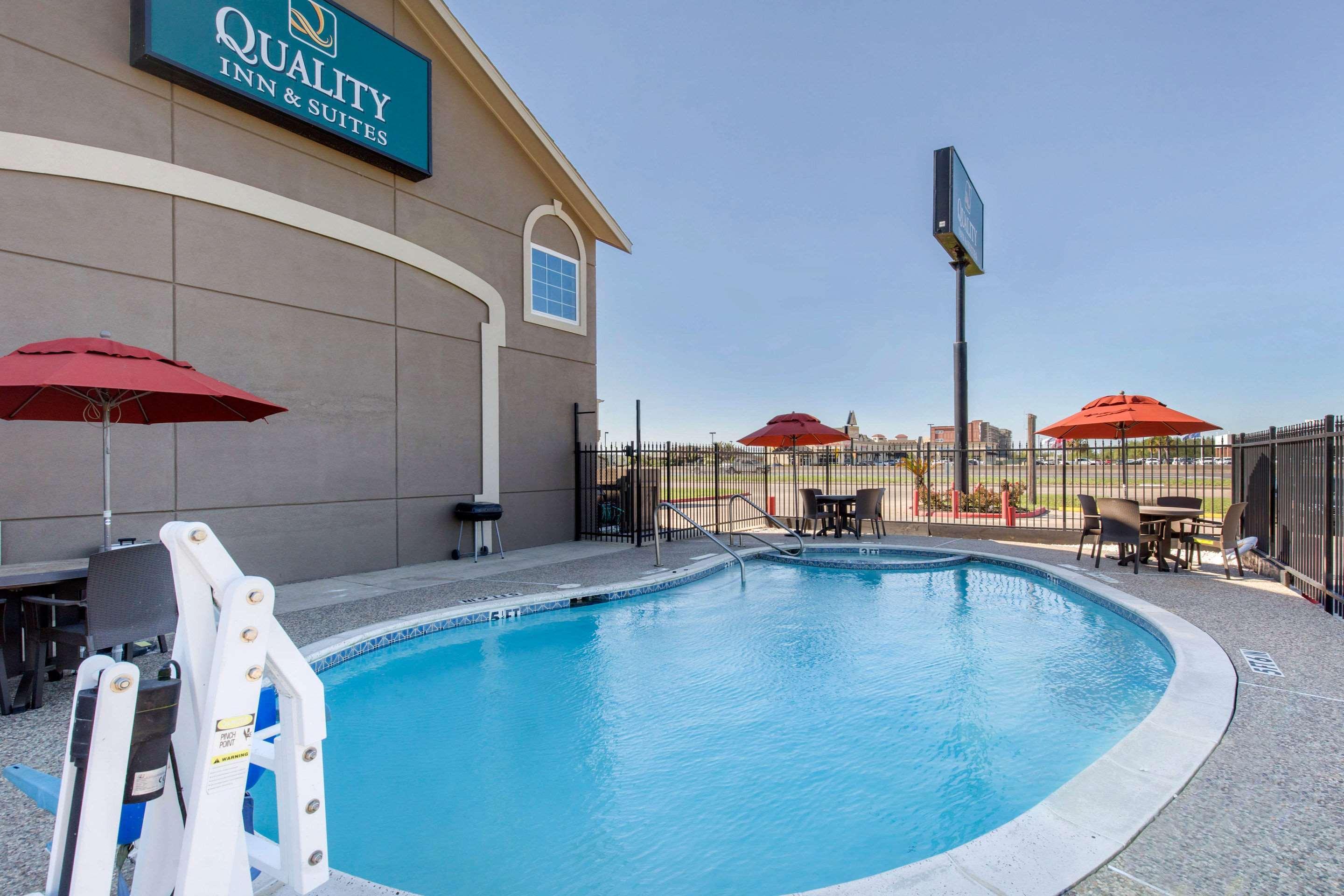 Quality Inn And Suites Port Arthur Nederland Екстериор снимка