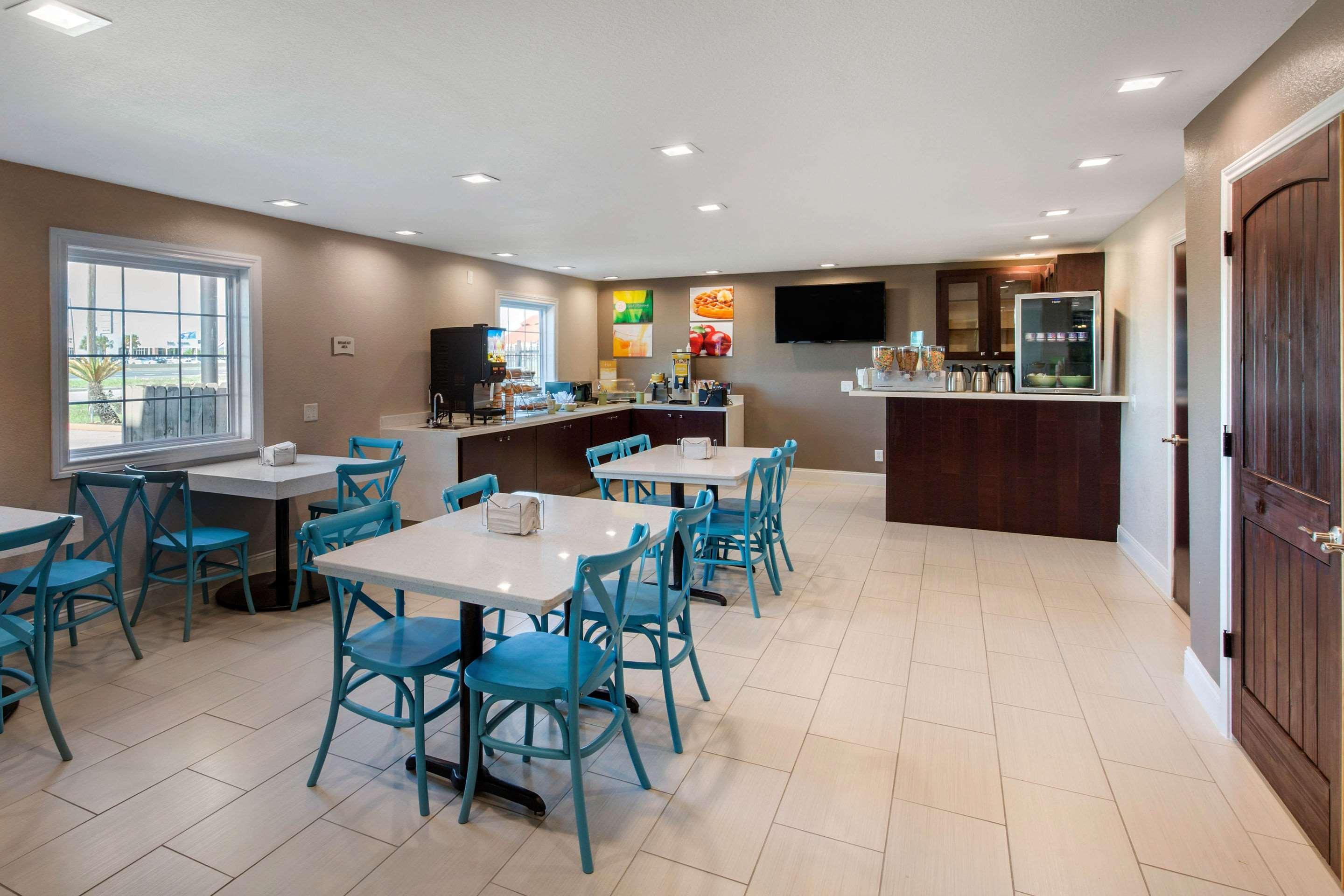 Quality Inn And Suites Port Arthur Nederland Екстериор снимка